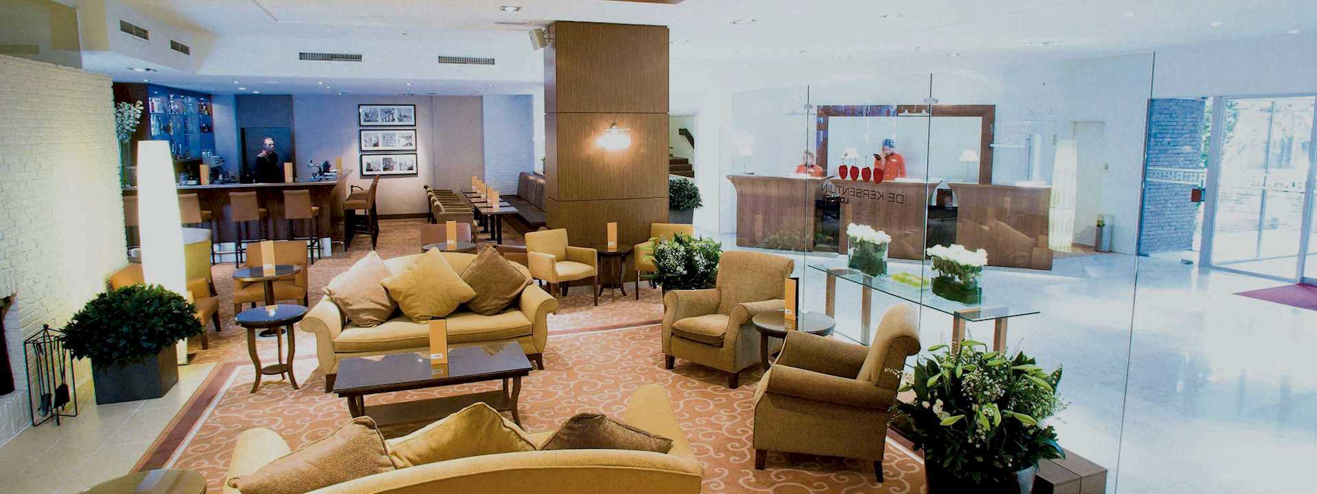 Bilderberg Garden Hotel Ámsterdam Exterior foto The lounge at the airport
